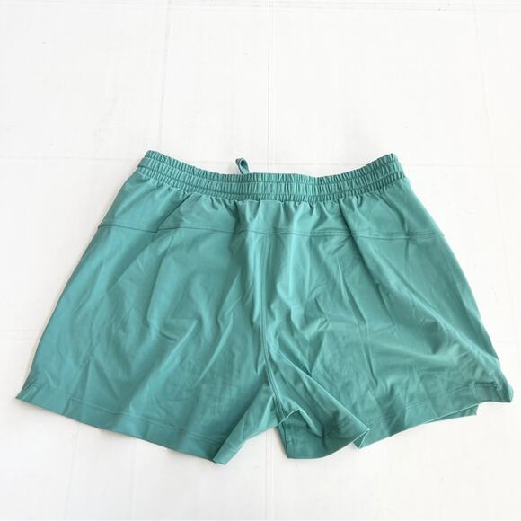 New FABLETICS The One Short 3" Athletic Shorts Women's Misty Jade - Picture 3 of 8